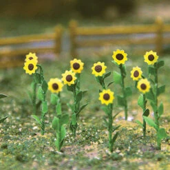 Bachmann Sunflowers - 1" Tall (16 Per Pack)